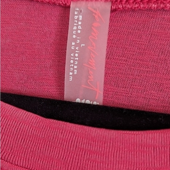 NEW Free people mouvement breezy tempo  top Size L - Picture 15 of 17